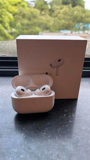 Airpods pro 2Gen usb-c beschikbaar voor biedingen