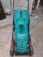 Bosch ARM 32 Grasmaaier en Bosch Accugrasschaar, Tuin en Terras, Grasmaaiers, Ophalen, Zo goed als nieuw