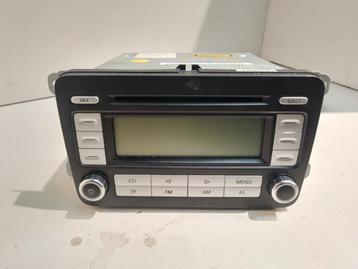 Radio van een Volkswagen Golf beschikbaar voor biedingen