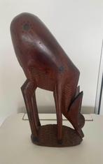 Afrikaans beeld antilope, Enlèvement ou Envoi