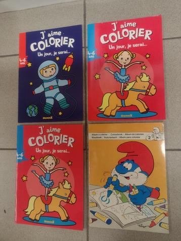 Lot de livres de coloriage PRIX RIKIKI beschikbaar voor biedingen