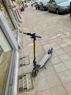 Ninebot g30 max elektrische step in goede staat, Fietsen en Brommers, Steps, Ophalen, Zo goed als nieuw