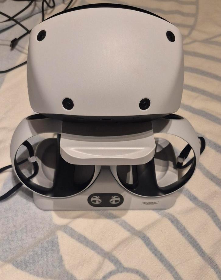 PSVR2 + PC-adapter + oplaadstation – perfecte staat!, Games en Spelcomputers, Virtual Reality, Zo goed als nieuw, Sony PlayStation