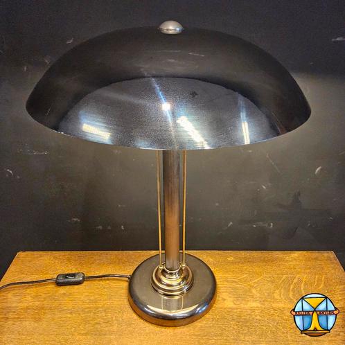 Vintage chromen / messing paddestoel lamp (space age lamp), Huis en Inrichting, Lampen | Tafellampen, Zo goed als nieuw, 50 tot 75 cm
