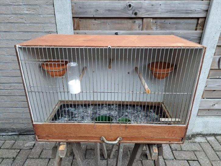 Houten kooien/ kweekkooien bruin, Dieren en Toebehoren, Vogels | Hokken en Kooien, Ophalen