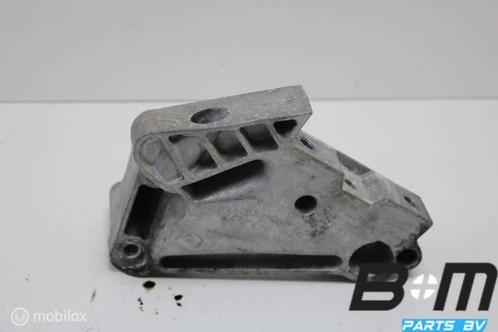 Console voor motorsteun VW Passat B8 04L199207, Auto-onderdelen, Motor en Toebehoren, Gebruikt