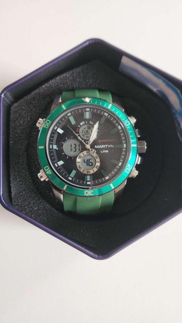 Montre Martyn Line  beschikbaar voor biedingen
