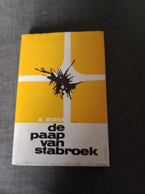 De paap van Stabroek – Armand Boni, Boeken, Historische romans, Gelezen, Ophalen of Verzenden