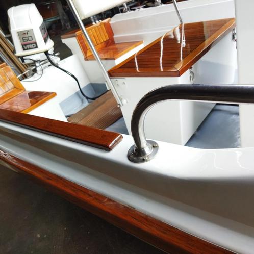 Dell Quay, English Boston Whaler, Watersport en Boten, Vis- en Consoleboten, Zo goed als nieuw, 50 tot 70 pk, 3 tot 6 meter, Benzine