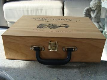 caisse en bois pour 3 bouteilles vin, château saint- florin beschikbaar voor biedingen