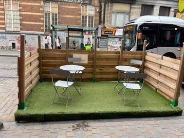 Houten terras, ideaal voor bedrijven beschikbaar voor biedingen