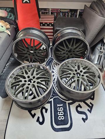 Dit is een Royal GT20 5x108 zonder banden  beschikbaar voor biedingen