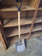 Tuingereedschap de Pypere, Ophalen, Zo goed als nieuw