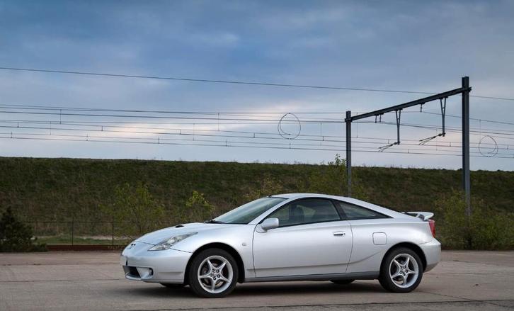 Toyota Celica, Autos, Toyota, Particulier, Celica, ABS, Airbags, Air conditionné, Verrouillage central, Rétroviseurs électriques