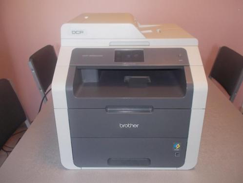 Brother DCP 9020cdw + extra pakket toners inclucief, Computers en Software, Printers, Zo goed als nieuw, All-in-one, Laserprinter