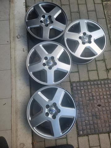 Volvo 16 inch  beschikbaar voor biedingen
