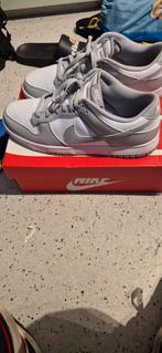nike dunk low grijs wit, Ophalen, Nieuw, Wit