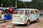 Volkswagen T2a 1968 "Flower Child", Auto's, 4 deurs, Achterwielaandrijving, Schuifdeur, Overige kleuren