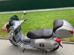 vespa Touring 300 GTS, 1 cylindre, Scooter, Particulier, 300 cm³