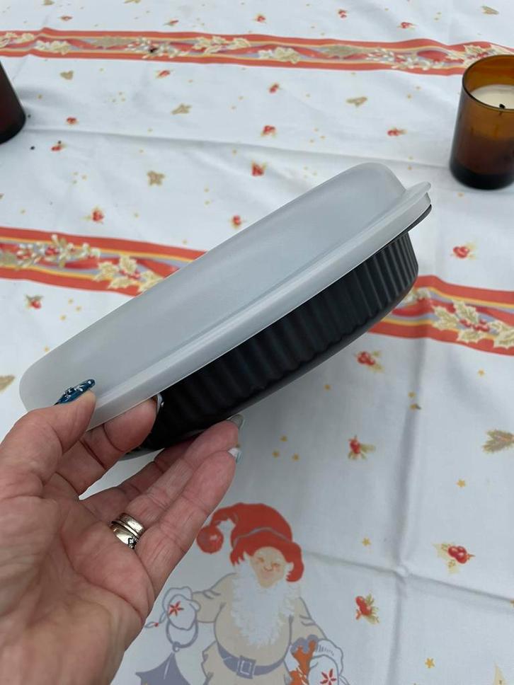 Forme de quiche ultra pro, Maison & Meubles, Cuisine| Tupperware, Neuf, Balance, Enlèvement ou Envoi