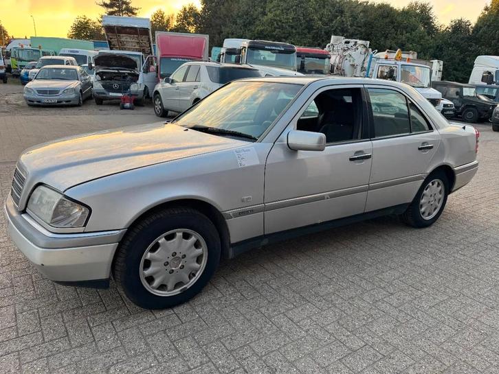 Mercedes-Benz C-Klasse *C180-PETROL-AC* (bj 1996), Auto's, Oldtimers, Bedrijf, Te koop, Airconditioning, Mercedes-Benz, Benzine