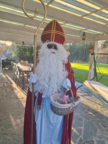 À louer costume de Saint-Nicolas où se déplace