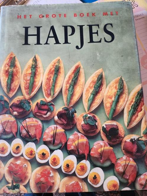 Het grote boek met hapjes, Boeken, Kookboeken, Zo goed als nieuw, Ophalen
