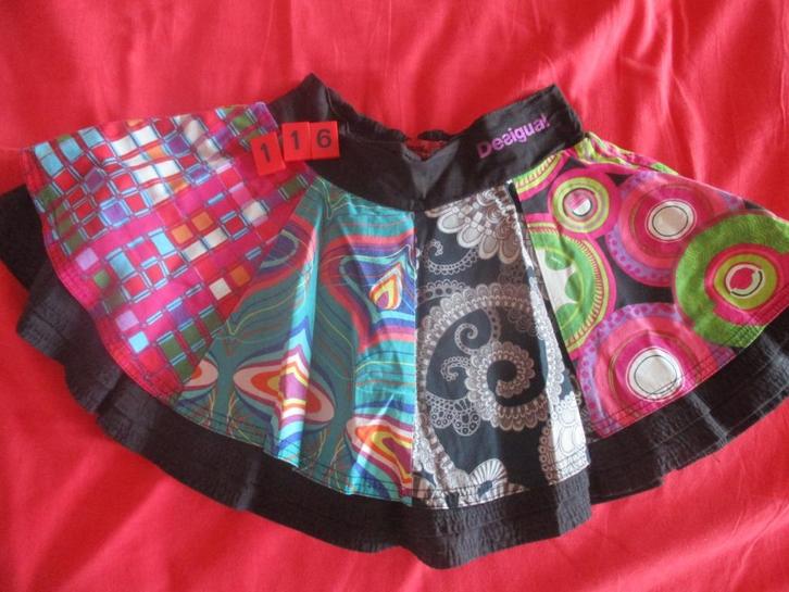 kleurrijke rok desigual maat 110-116, Kinderen en Baby's, Kinderkleding | Maat 110, Zo goed als nieuw, Meisje, Jurk of Rok, Ophalen of Verzenden