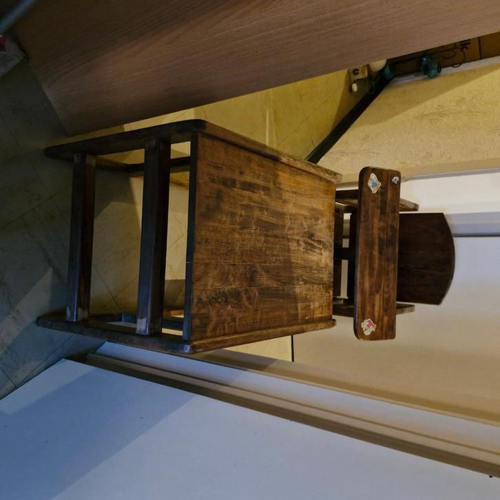 kinder speeltafeltje met stoel, doe een bod, Kinderen en Baby's, Kinderstoelen, Gebruikt, Meegroeistoel, Ophalen