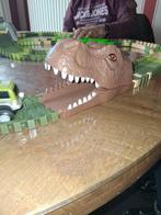 dino racebaan, Enfants & Bébés, Jouets | Circuits, Autres marques, Autre propulsion, Enlèvement, À monter soi-même