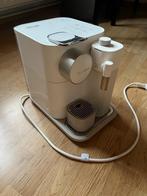 nespresso delonghi, Ophalen of Verzenden, Zo goed als nieuw, Koffiemachine