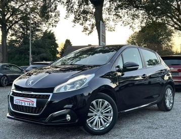 Peugeot 208 1.2i Allure 2019 61Dkm Navi Apple Carplay Garant disponible aux enchères