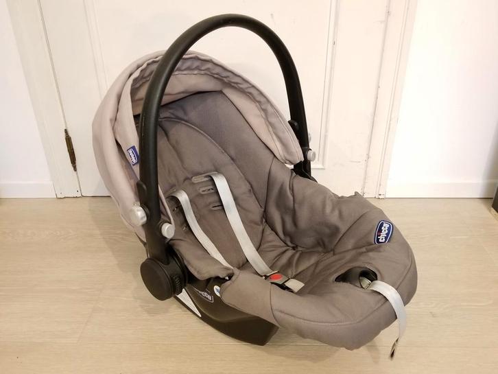 Chicco maxi cosy met keurmerk., Kinderen en Baby's, Autostoeltjes, Zo goed als nieuw, Chicco, Isofix, Ophalen