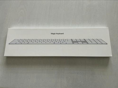 NIEUW: Apple Magic Keyboard met numeriek toetsenblok QWERTY, Computers en Software, Apple Desktops, Nieuw, Ophalen of Verzenden