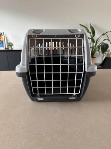 Te koop: Kattentransportbox beschikbaar voor biedingen