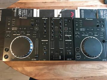 Pioneer | 1 DJM-350 en 2 CDJ-350, Musique & Instruments, Enlèvement ou Envoi, Comme neuf, Pioneer