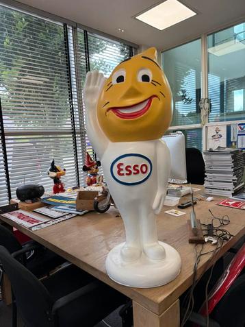 Grote Esso Druppel reclame pop beschikbaar voor biedingen