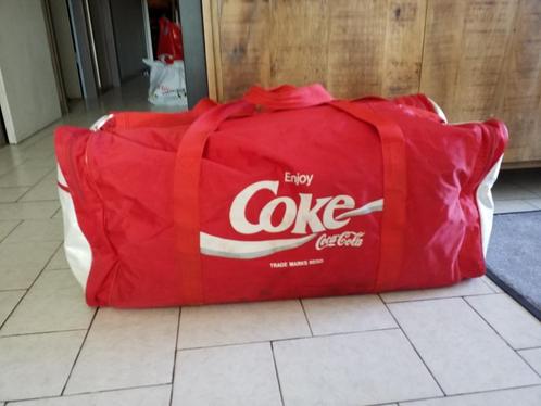 Grand sac de sport Coca Cola, Handtassen en Accessoires, Tassen | Reistassen en Weekendtassen, Ophalen