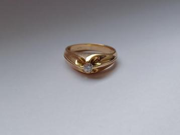 Prachtig 14 kt + diamant ring beschikbaar voor biedingen