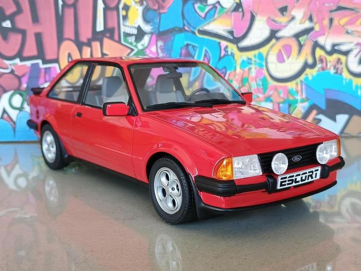 Ford Escort XR3i Mk3 OttoMobile 1/18 --NIEUW--, Hobby en Vrije tijd, Modelauto's | 1:18, Nieuw, Auto, OttOMobile, Ophalen of Verzenden