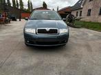 SKODA FABIA 1.2 BENZINE VAN 2007 MET AIRCO, Auto's, Voorwielaandrijving, Stof, Zwart, Bedrijf