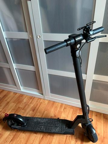 Trotinettz électrique Wispeed, Enlèvement, Utilisé, 30 à 50 km par batterie, Autres marques