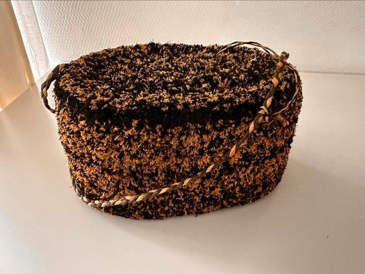 Corbeille Kuba « velours du Kasaï » Congo 1920, Antiquités & Art, Art | Art non-occidental, Envoi