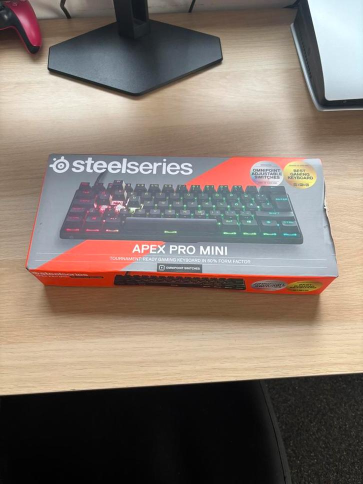 Apex pro mini perfecte staat, Informatique & Logiciels, Claviers, Comme neuf, Azerty, Clavier gamer, Enlèvement