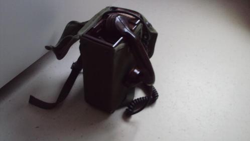 oude veldtelefoon bakeliet, Verzamelen, Militaria | Algemeen, Ophalen of Verzenden