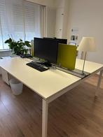 prachtige dubbele bureelset, dubbele kabelgoot en privacy-pa, Vergader- of Presentatieruimte, Ophalen, Gebruikt, Bureau