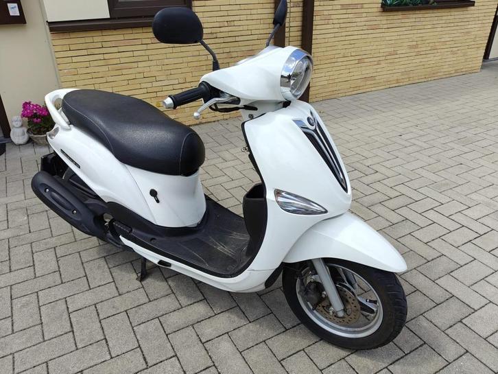 Yamaha D'elight scooter 115cc, Motoren, Motoren | Yamaha, Particulier, Scooter, Ophalen