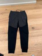 Pantalon d'entraînement Nike S, Vêtements | Hommes, Vêtements de sport, Enlèvement ou Envoi