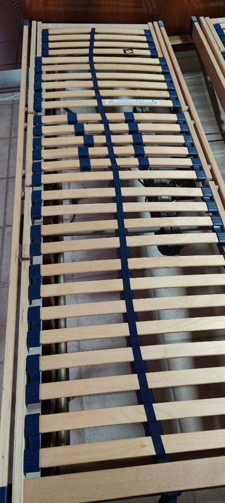 Lattenbodems electrisch, Huis en Inrichting, Slaapkamer | Matrassen en Bedbodems, Gebruikt, Bedbodem, 70 cm of minder, 200 cm