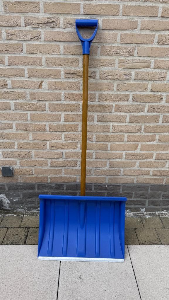 Blauwe Sneeuwschep 50 cm - Schep Sneeuw als een Pro!, Tuin en Terras, Hand-tuingereedschap, Zo goed als nieuw, Overige soorten